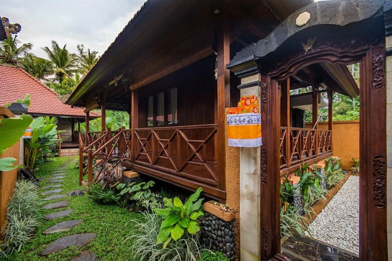 Lestaru Villas