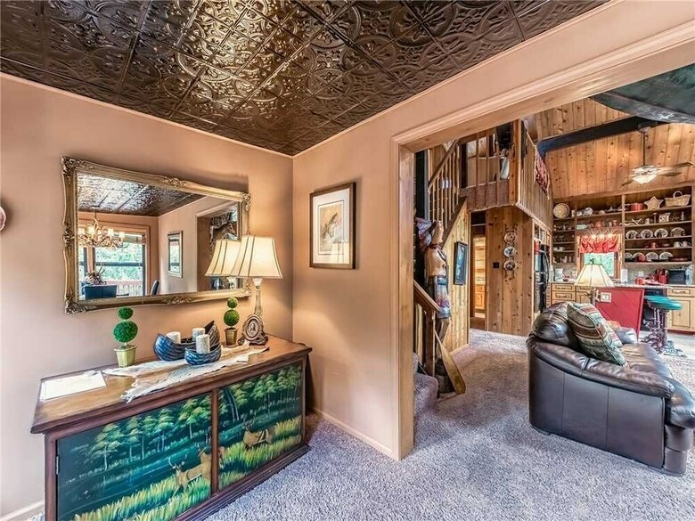 Paradise On The River - Three Bedroom Cabin