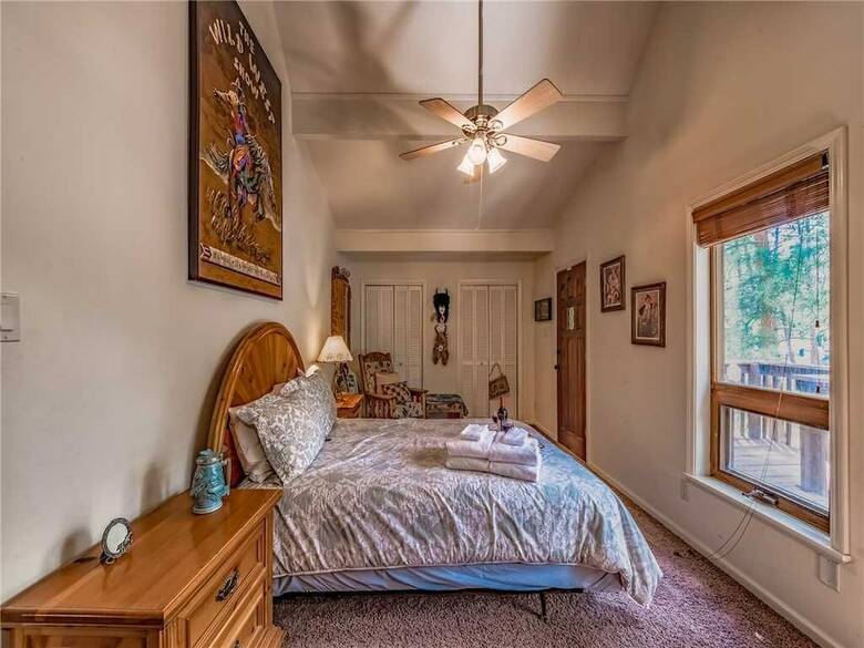 Paradise On The River - Three Bedroom Cabin