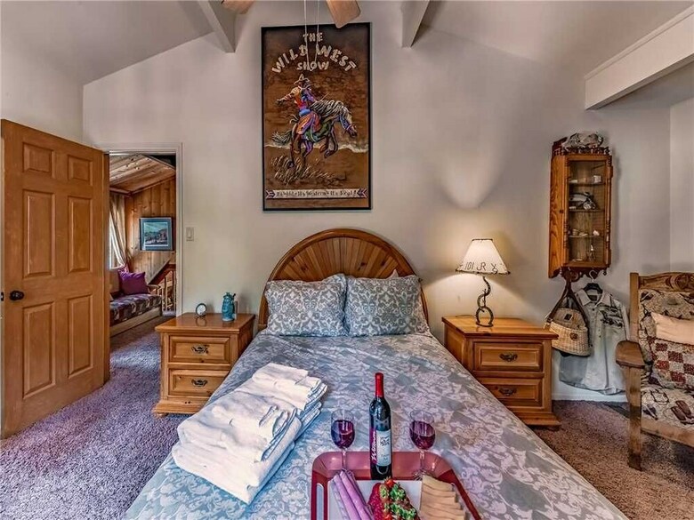 Paradise On The River - Three Bedroom Cabin