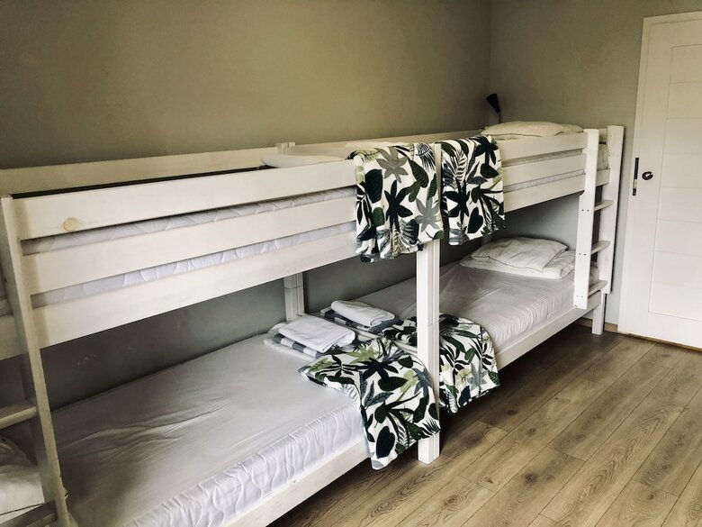 Hostal Honey Den Hostel
