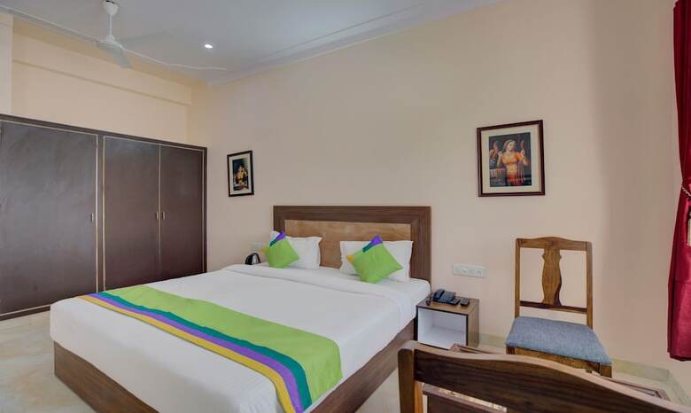 Hotel Treebo Trend Vallabh Vilas