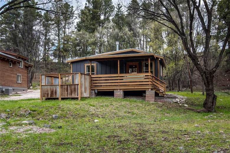 Starlight Cabin - One Bedroom Cabin