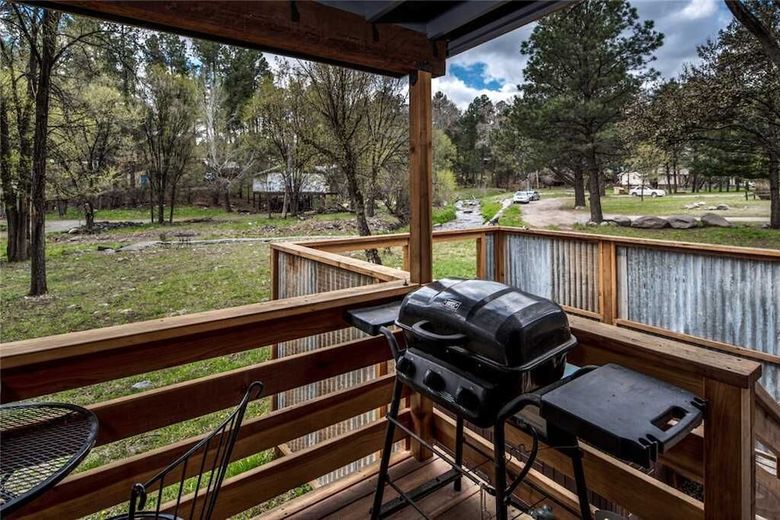 Starlight Cabin - One Bedroom Cabin