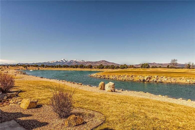Rainmaker Retreat - Three Bedroom Cabin