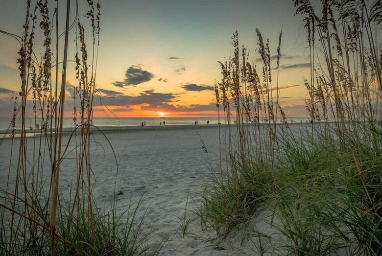 Retreat V 687b - Two Bedroom Condo