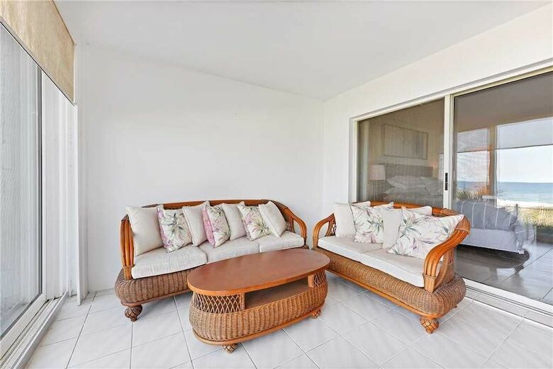 Retreat V 687b - Two Bedroom Condo