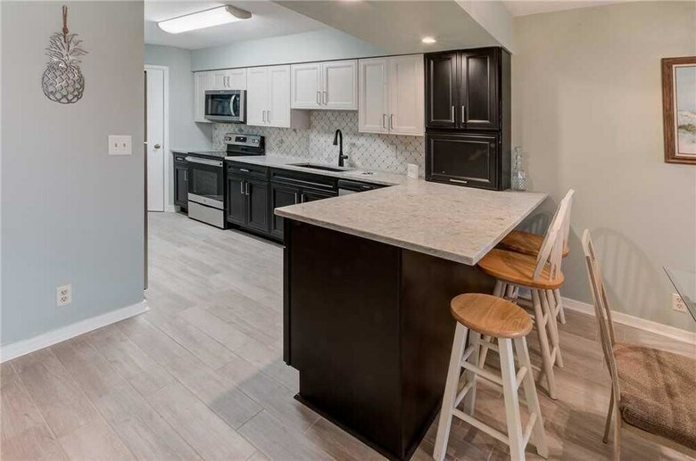 Hibiscus 301d - Two Bedroom Condo With Ocean View