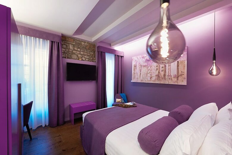 73 Boutique Hotel