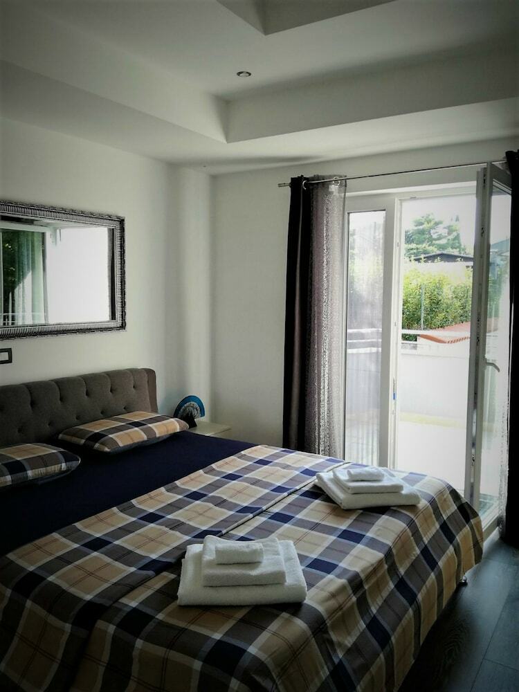 Apartments Delfin Villa Sofia