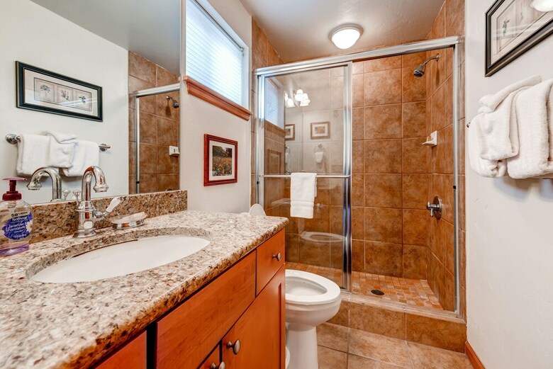 Streamside Lane Condos By Crmr