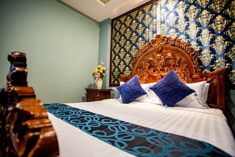 Chunlee Grand Hotel