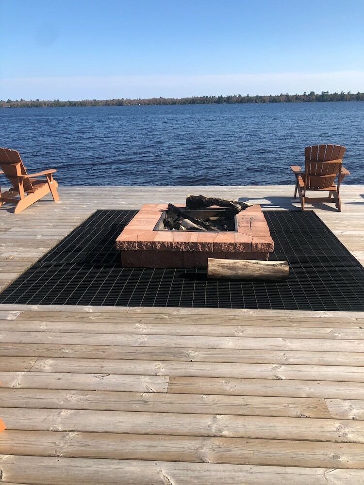 Posada Aqua Log Cabins Resort