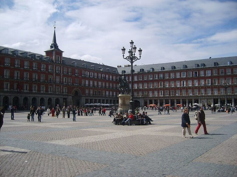 Apartamentos Plaza Mayor