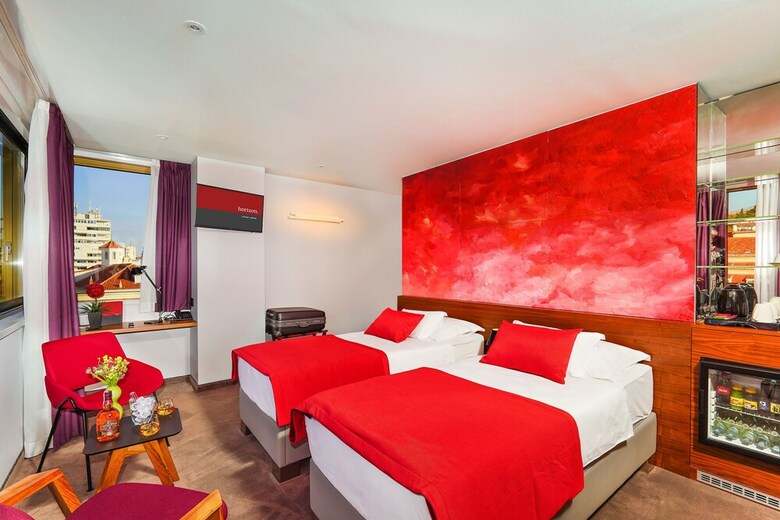 Hotel Horizon Luxury Suites