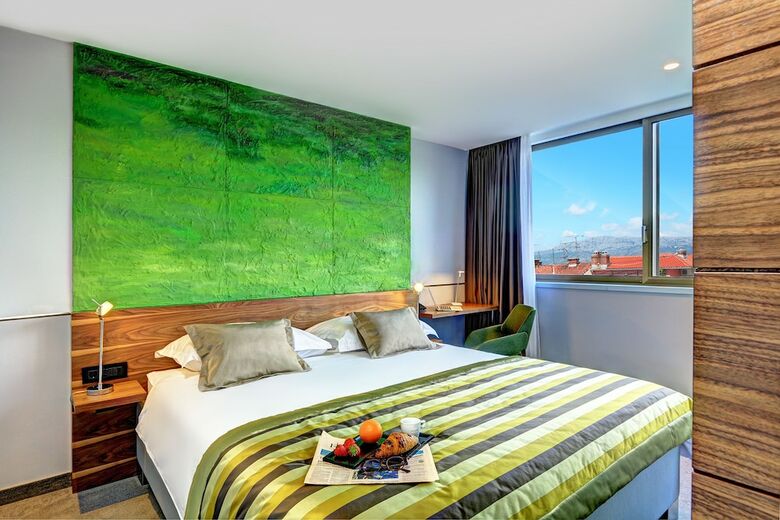 Hotel Horizon Luxury Suites