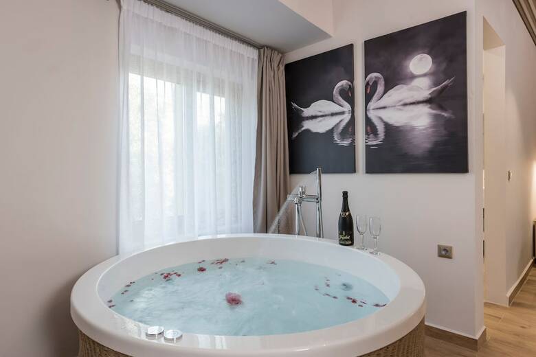 Hotel Aequor Luxury Rooms