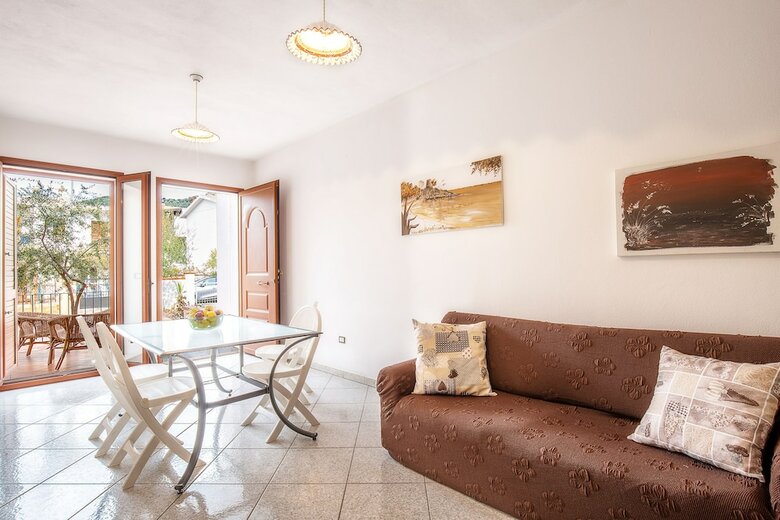 Apartamento Casa Goloritz�