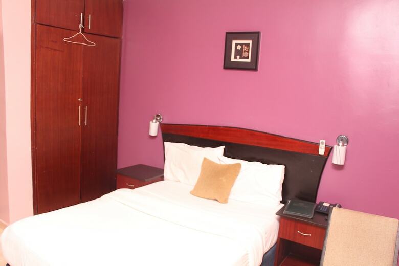 Edgedrive Hotels