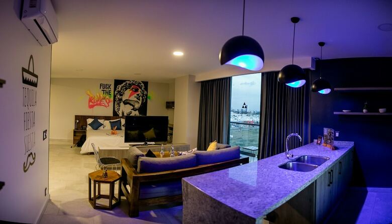 Aparthotel Aut�ntico Vertical