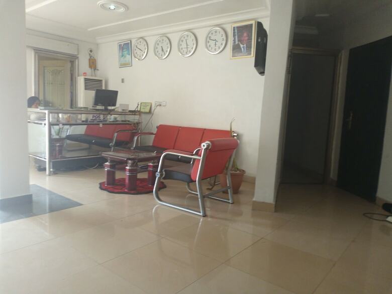 Flamingo Hotel & Suites