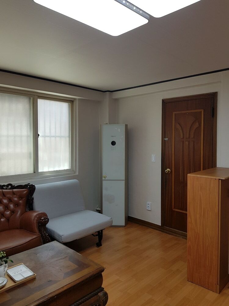 Ocean City House In Hongdae