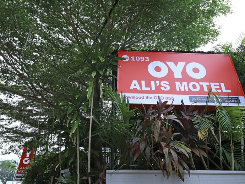 Hotel Oyo 1093 Ali's Motel