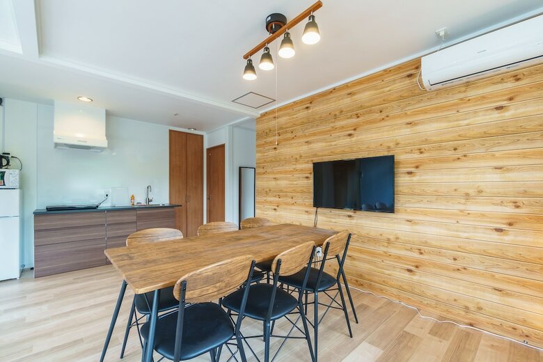 Ikidane House Onnason Maeda
