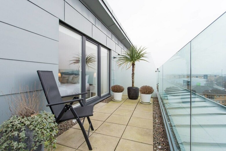 Apartamentos Luxury Penthouse Secc/hydro W/balcony & Parking
