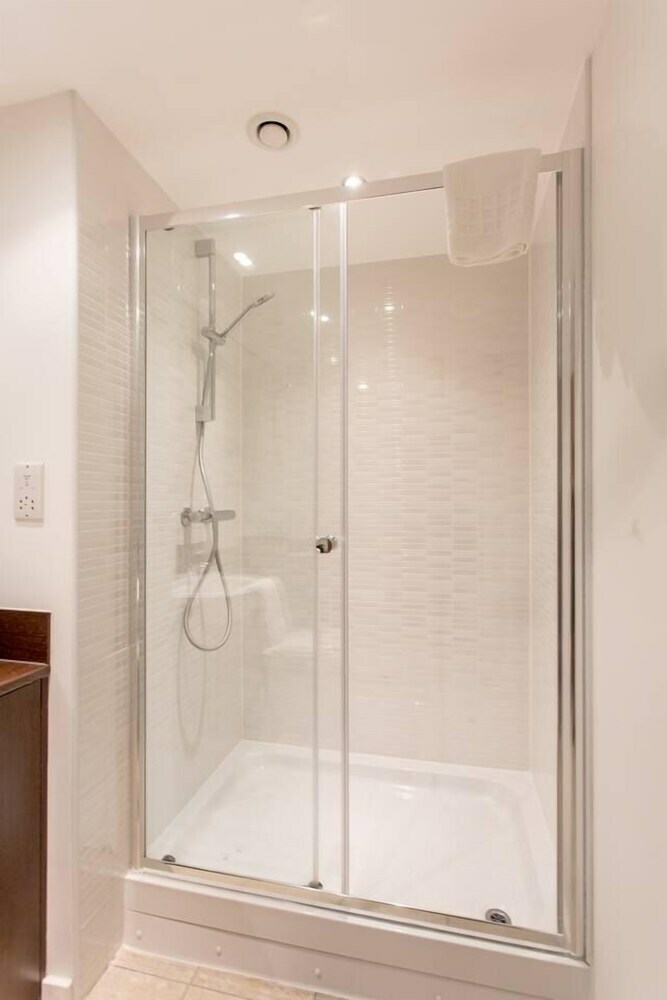 Apartamentos Luxury Penthouse Secc/hydro W/balcony & Parking