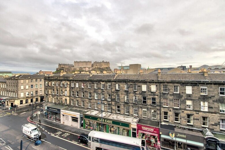 Apartamentos Lothian Road Apt With Castle View & Elevator