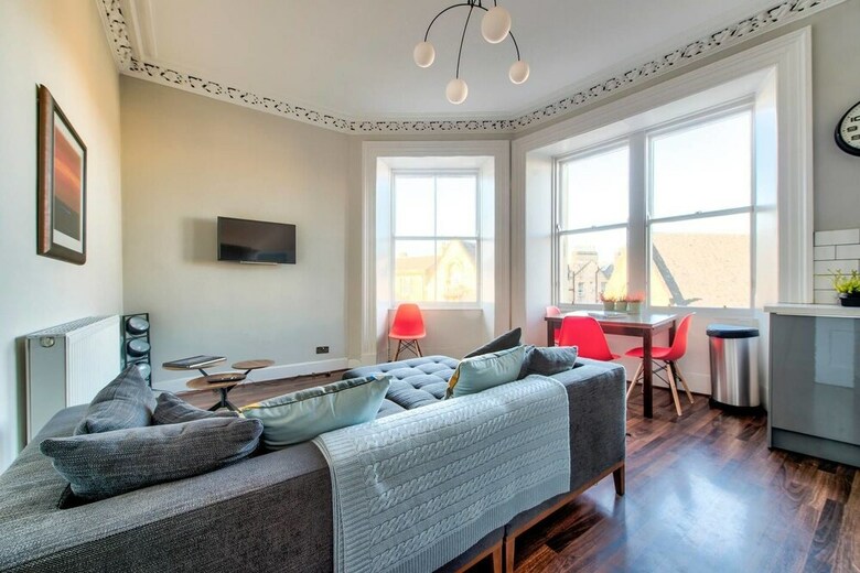 Apartamentos Spacious 2bd Apt Next To The Meadows/old Town