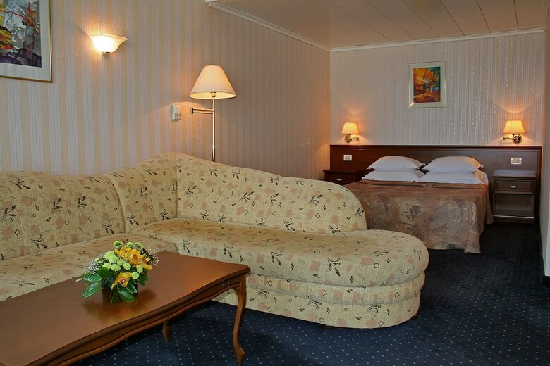 Imperial Hotel & Spa