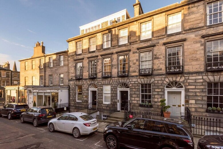 Super Central Luxury Edinburgh Apartment