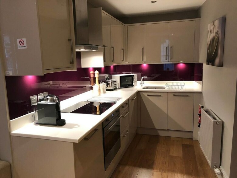 Super Central Luxury Edinburgh Apartment