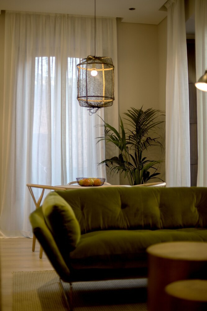For You Granada Apartments