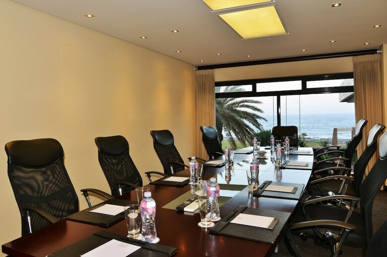 Premier Hotel East London Icc
