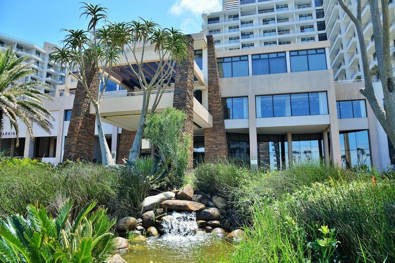 Premier Hotel East London Icc