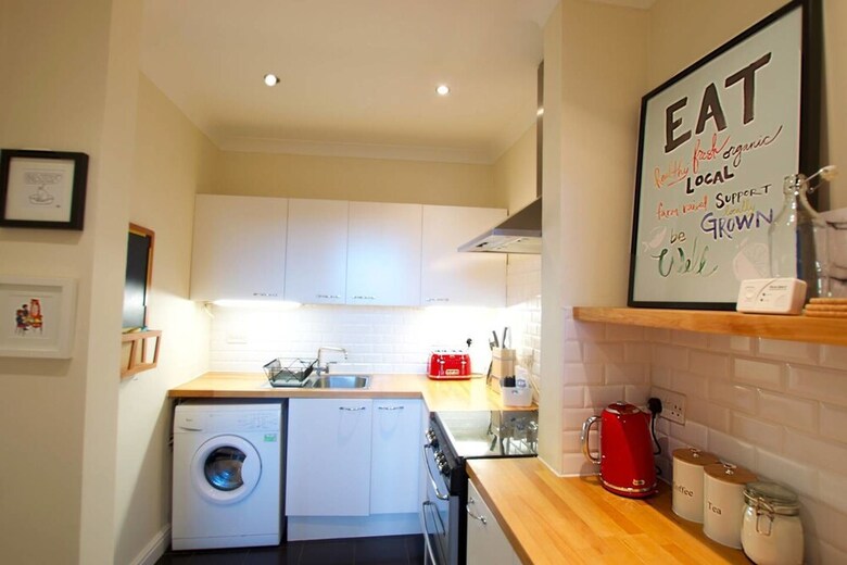Lovely And Cozy Edinburgh City Centre Apartment