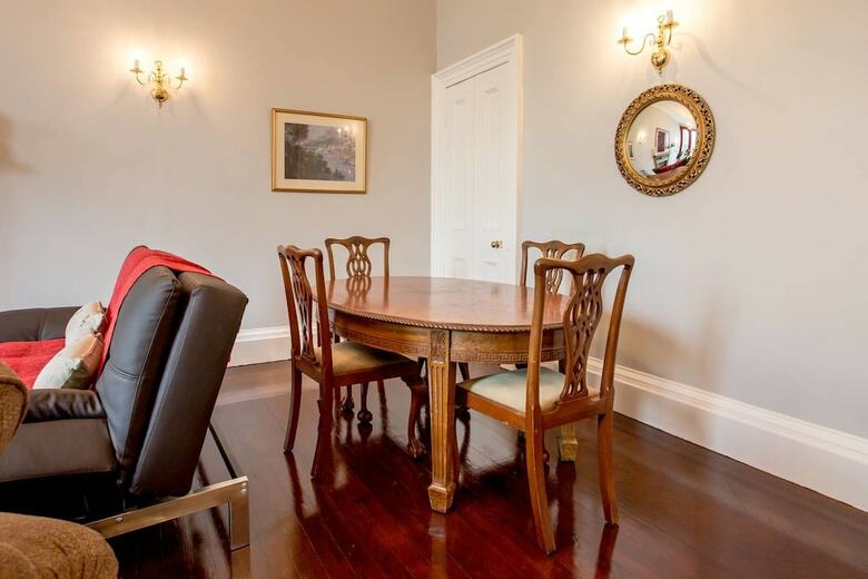 Doune Terrace Apartment: Edinburgh New Town Prime Location
