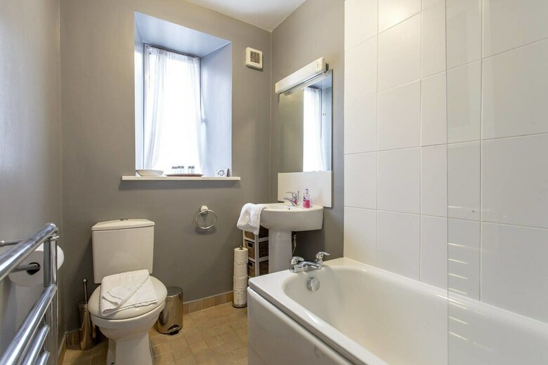 Doune Terrace Apartment: Edinburgh New Town Prime Location