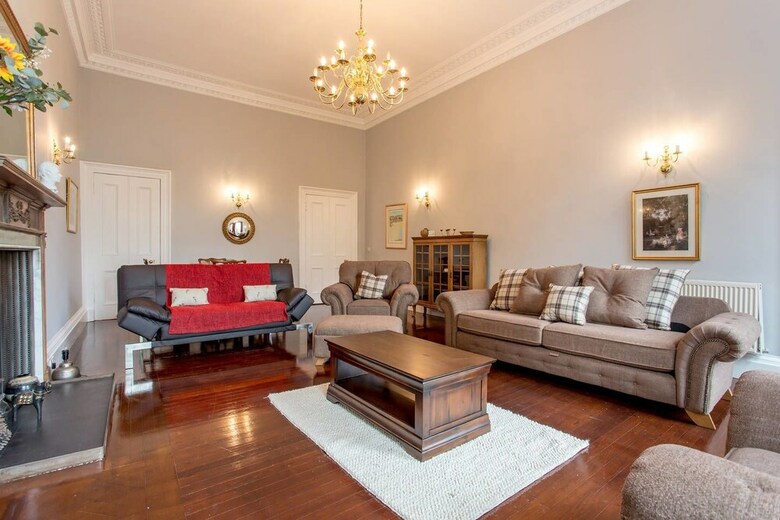 Doune Terrace Apartment: Edinburgh New Town Prime Location