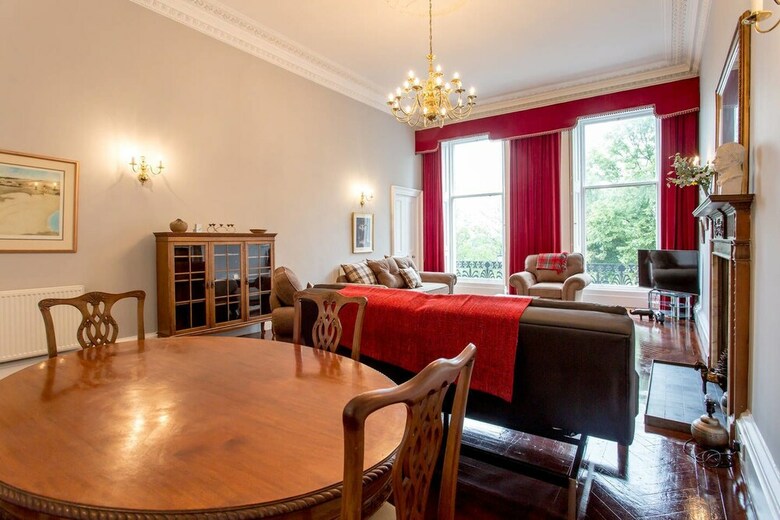 Doune Terrace Apartment: Edinburgh New Town Prime Location