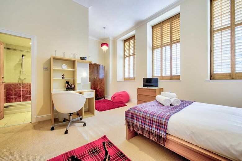 Apartamentos 3bed/3bath Townhouse With Free Parking And Balcony