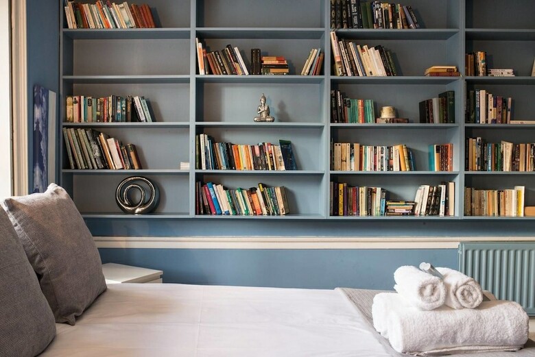 Huge Castle Street Apartment