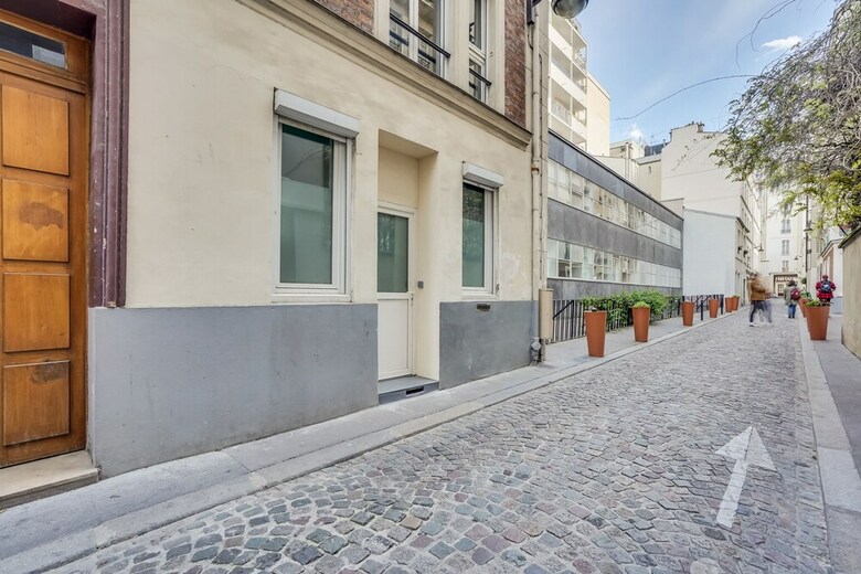 Apartment 4 People Close Eiffel Tower By Weekome