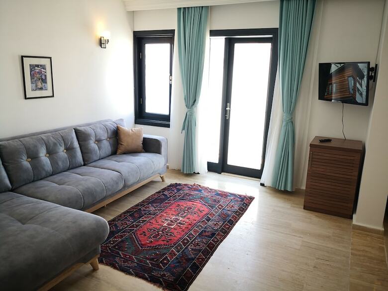 Merlot Boutique Hotel