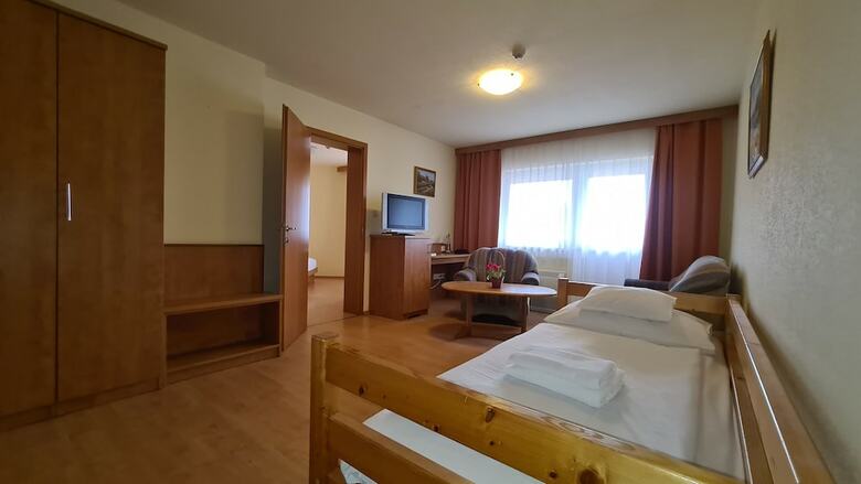 Aqua Therm Hotel