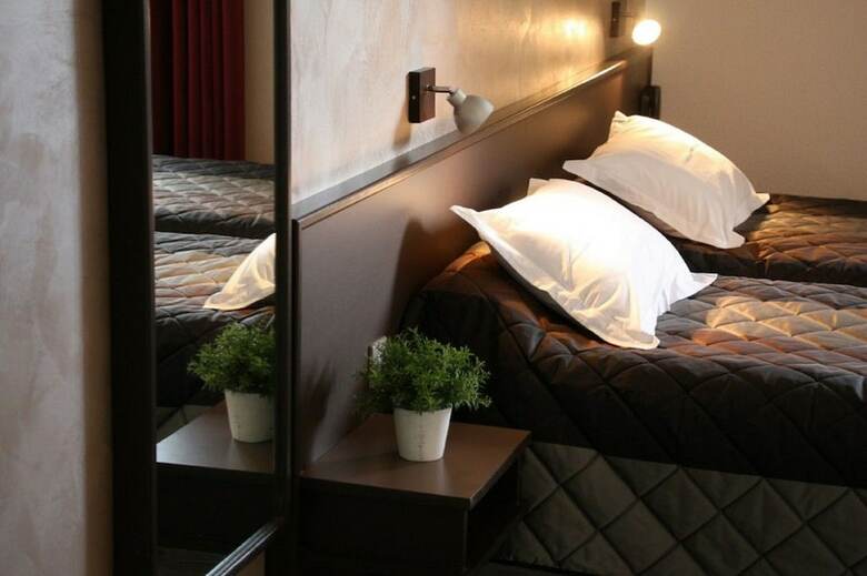 Hotel H�tel Les Aliz�s