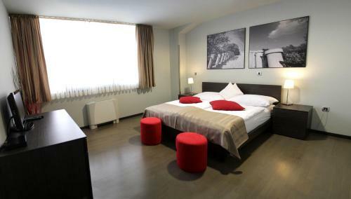 Gloria Hotel